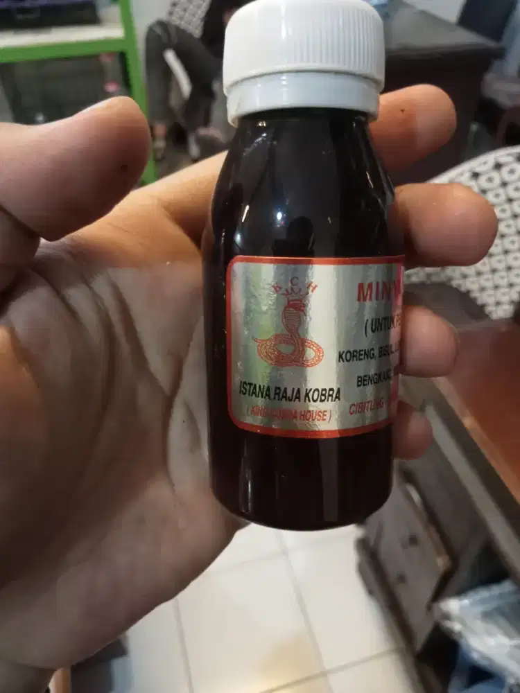 Minyak ular Cobra