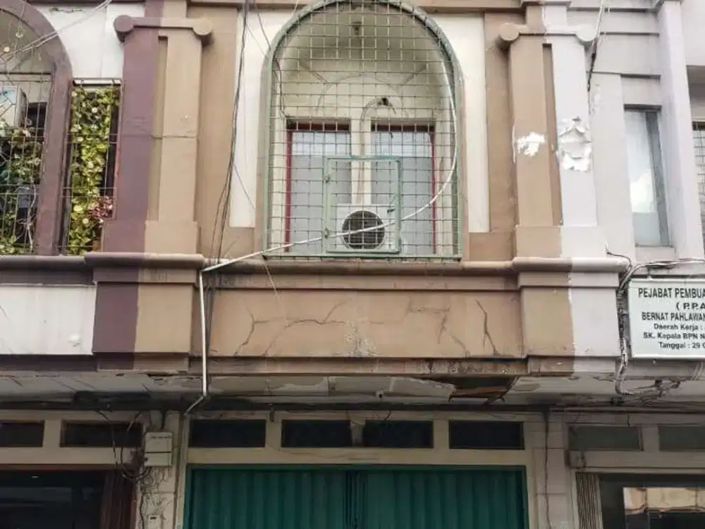 Turun Harga, Dijual Cepat Ruko di Taman Palem Lestari, Ruko Pelangi, Cengkareng, Jakarta Barat