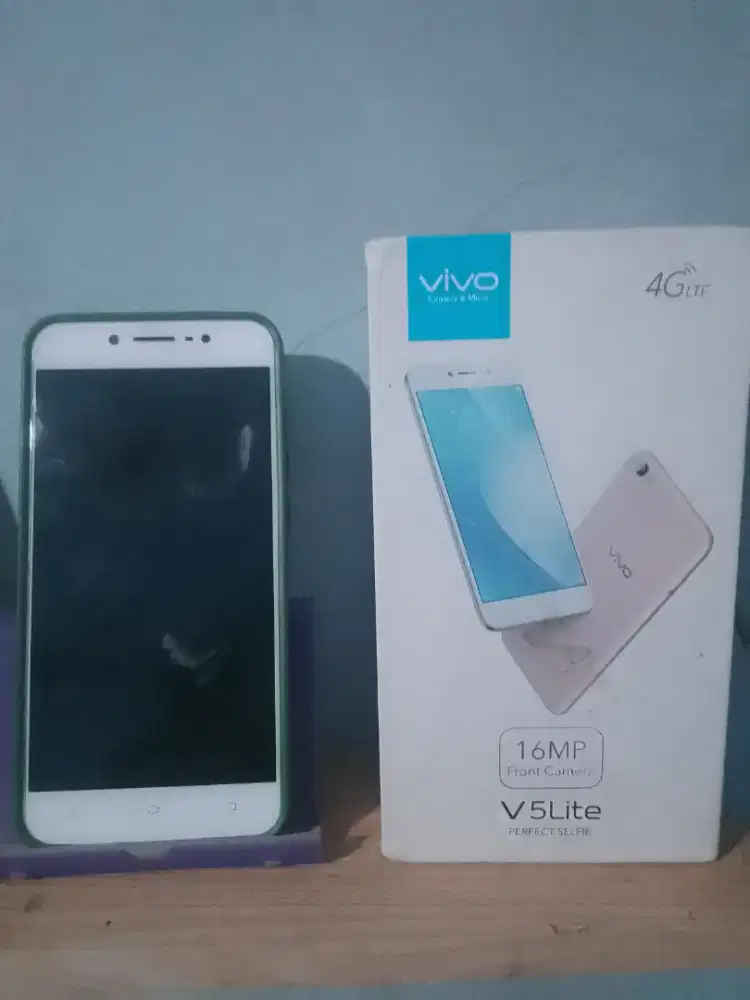 Vivo v5 lite ram 3/32gb ada dusbuk