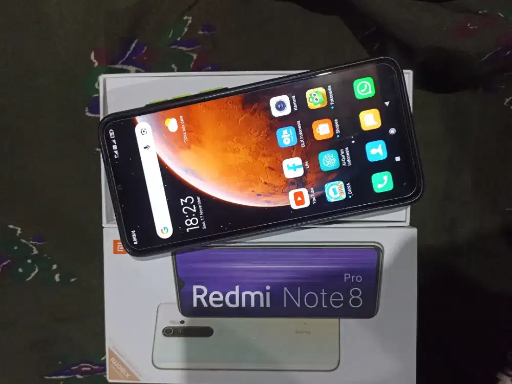 Redmi note 8 pro 6/64 hp .kotak dan kabel ces