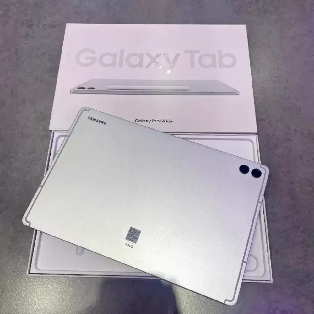 Samsung Galaxy Tab S9 fe plus 8/128 sein like new