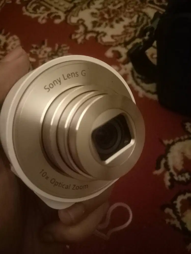 Sony lens G Cybershoot DSC-QX 10