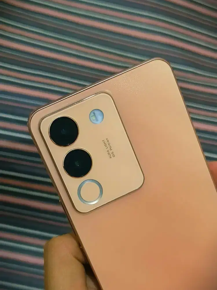 Vivo V29E 5G Ram 8/256 tt bt