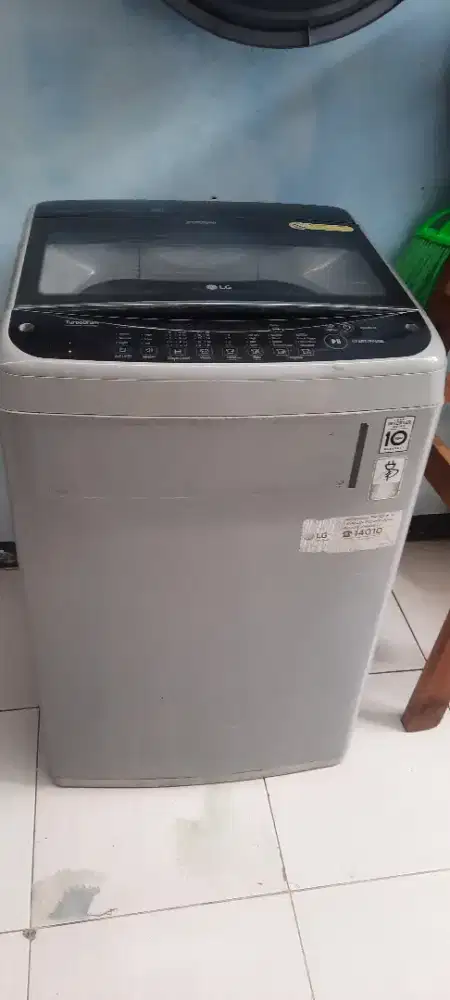Mesin cuci LG Smart Inverter 7,5kg