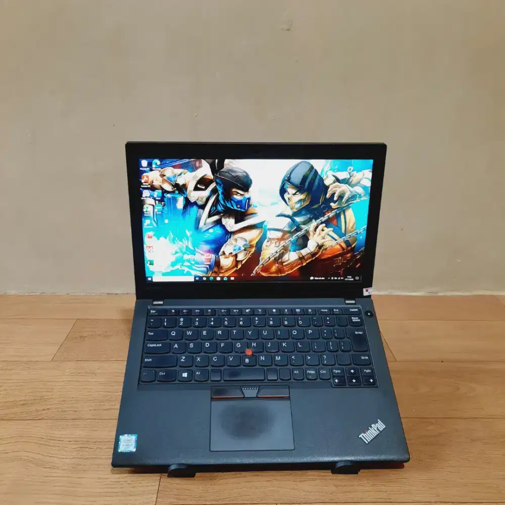 JUAL LAPTOP LENOVO THINKPAD CORE I7 GEN 6 RAM 8 SSD 256 SIAP PAKAI