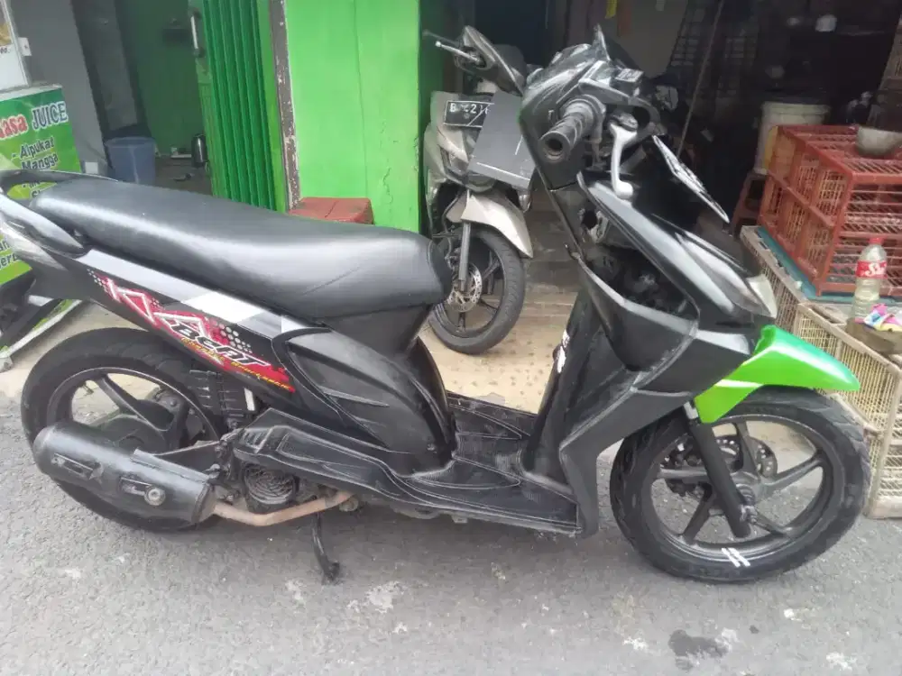 Beat karbu 2012  komplit