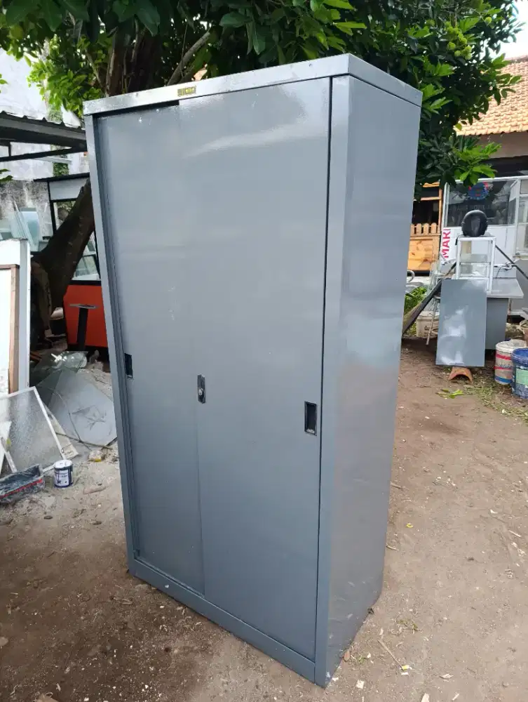 Jual lemari besi second, Lok Pamulang Barat, Tangerang Selatan