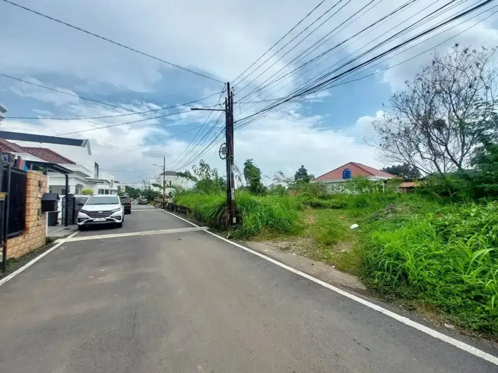 TANAH LUAS 500M / SHM DEKAT GRIYA AGUNG