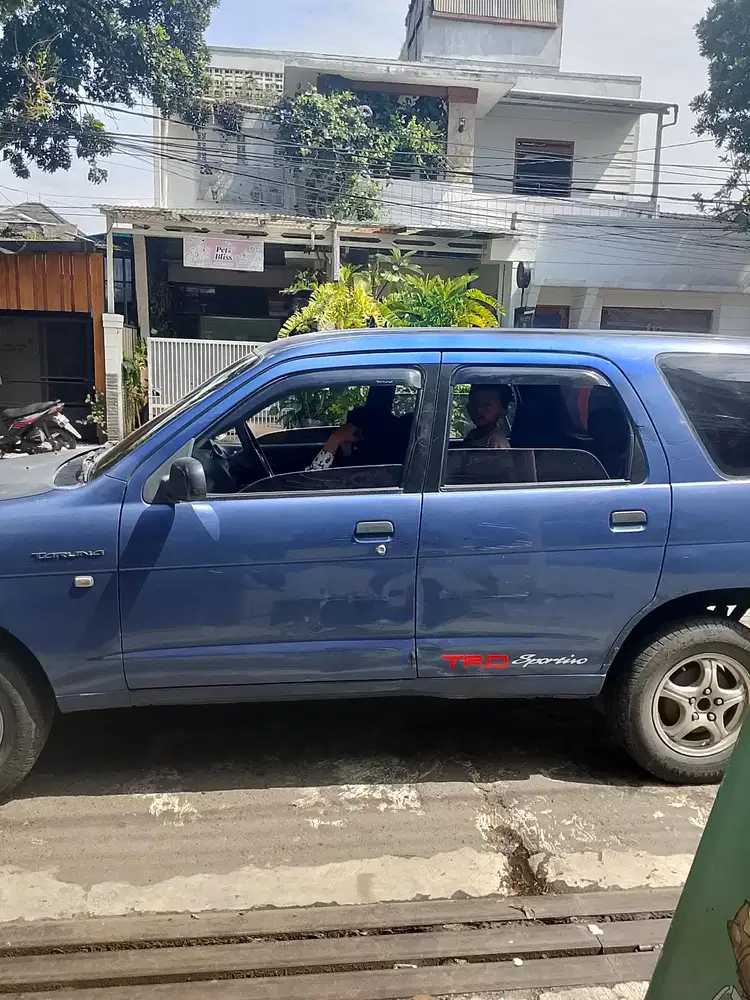 Daihatsu Taruna 2005 Bensin