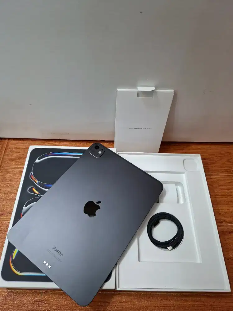 Second ipad pro m4 11inc 256 Black Wifi Ibox