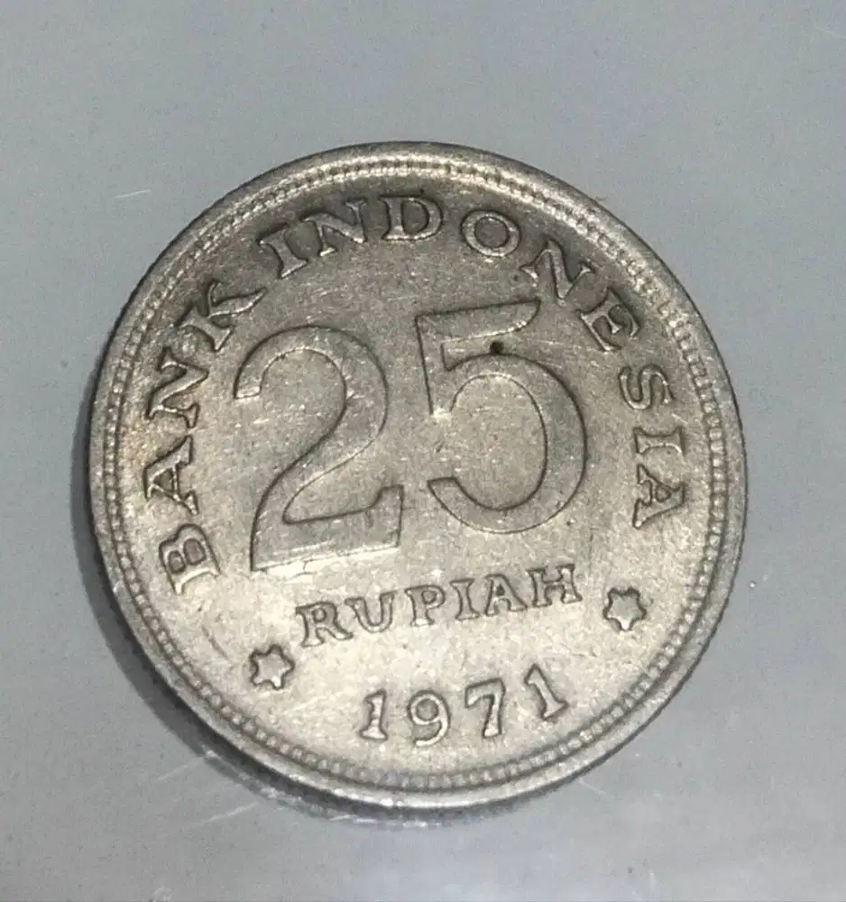 Uang koin 25 rupiah