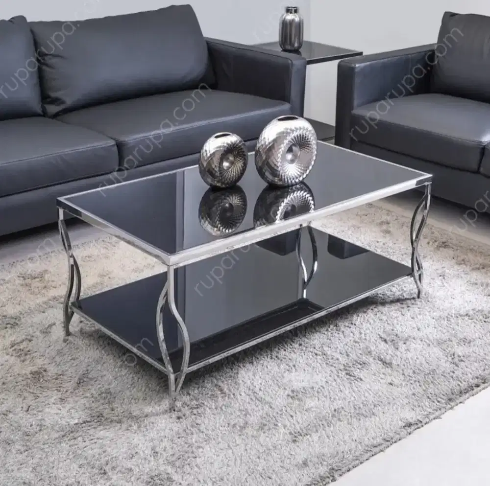 Informa Newcastle Meja Tamu