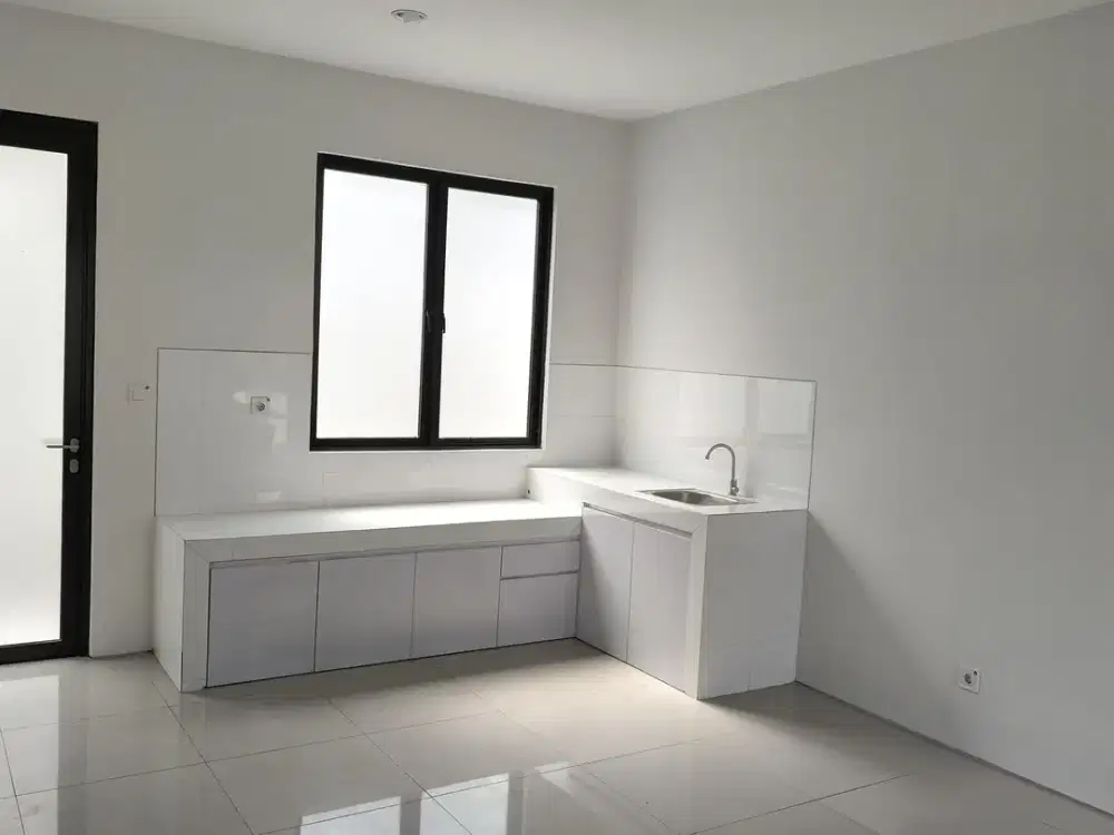 Dijual Cepat Rumah Bagus Cluster Casco di Citra Garden Puri