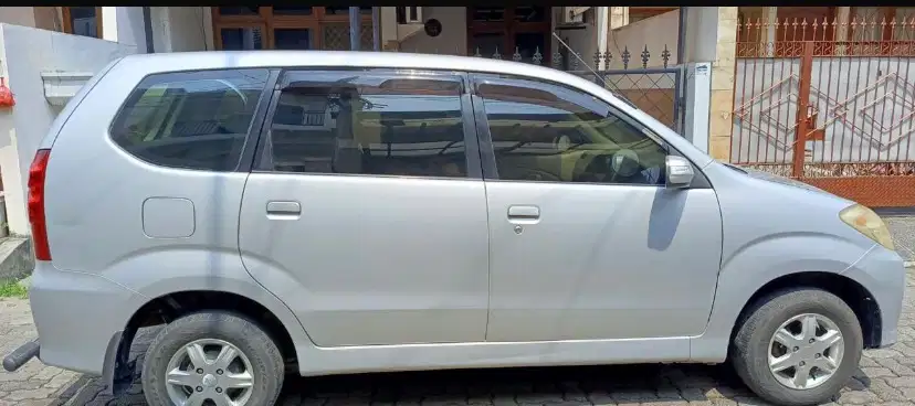Daihatsu Xenia 2008 Bensin