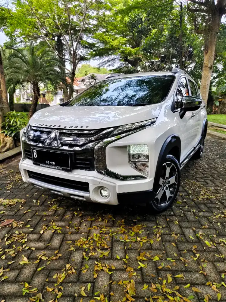 Xpander Cross Premium Package