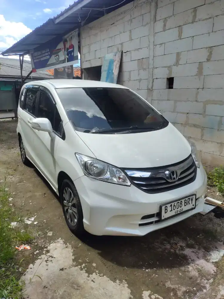 Rental mobil manual matic | Lepas kunci | Driver | Harian s/d Bulanan