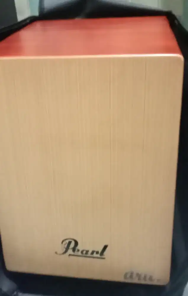 cajon drum portable pearl bagus seperti baru