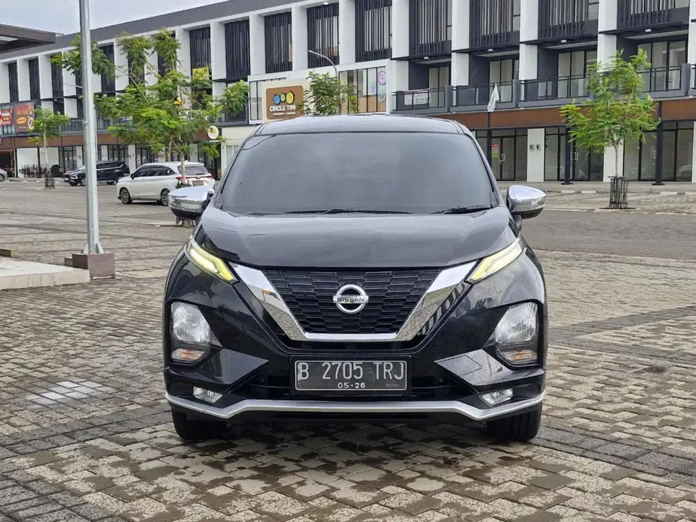 Angsuran 3 JTan Nissan Livina VL1.5 At 2020