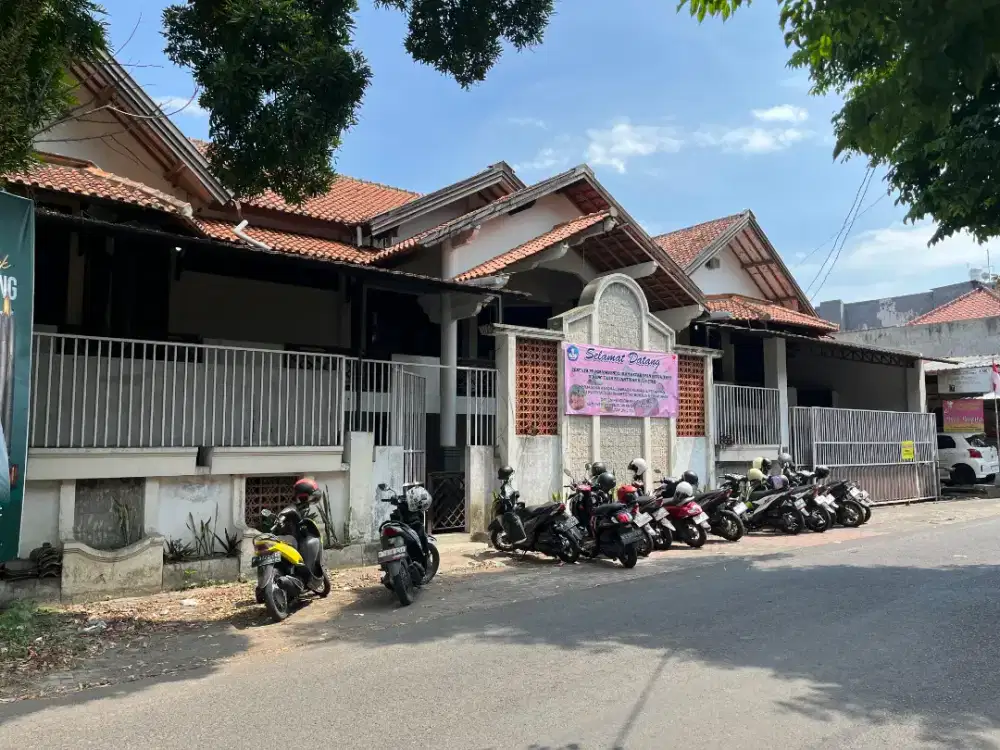 Strategis! Rumah Bunga Cengkeh Suhat Kota Malang