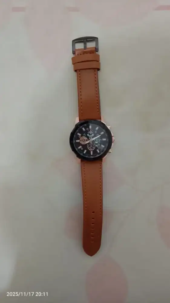 Fossil Jam Tangan Analog Stylish variasi Hitam Gold bonus 1 Strap Baru