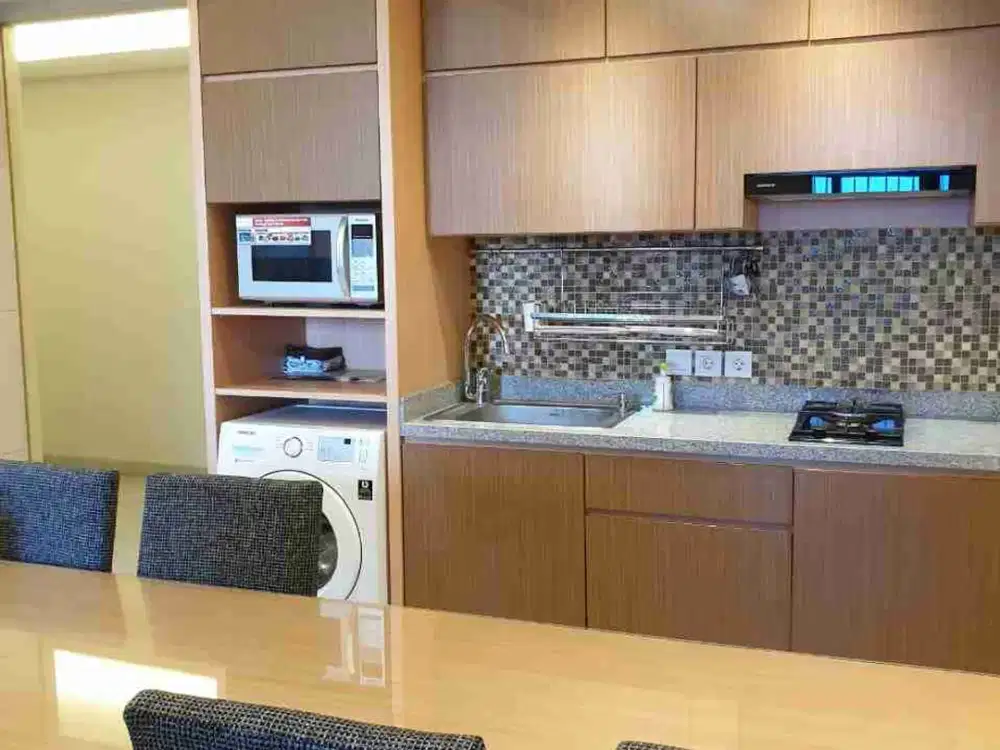 RENT INCLD SC IPL UNIT BAGUS APARTEMEN LA RIZ MANSION KONEKTING PAKUWON MALL SURABAYA