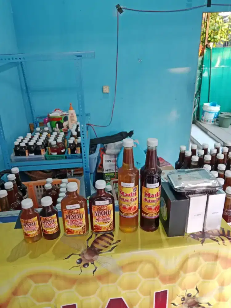 Madu hutan liar hutan saradan kota Nganjuk