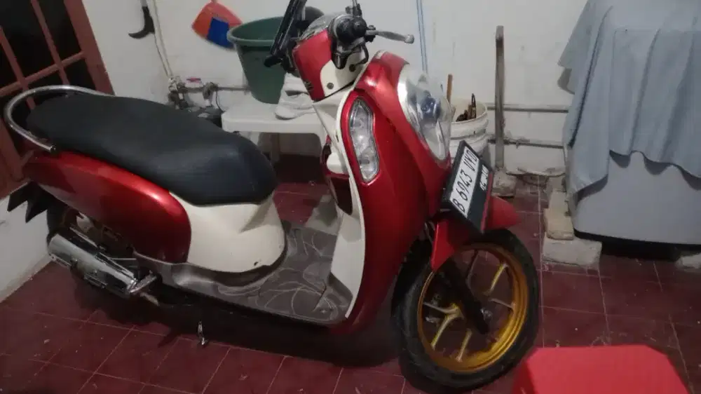 Honda Scoopy 2014