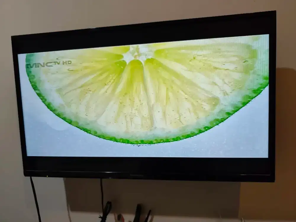 TV Panasonic TH-32C410G