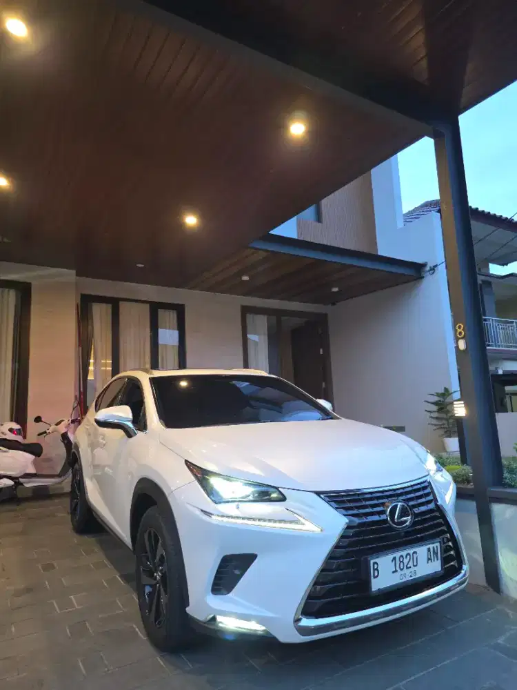 LEXUS NX300 2018 [FULL ORI]