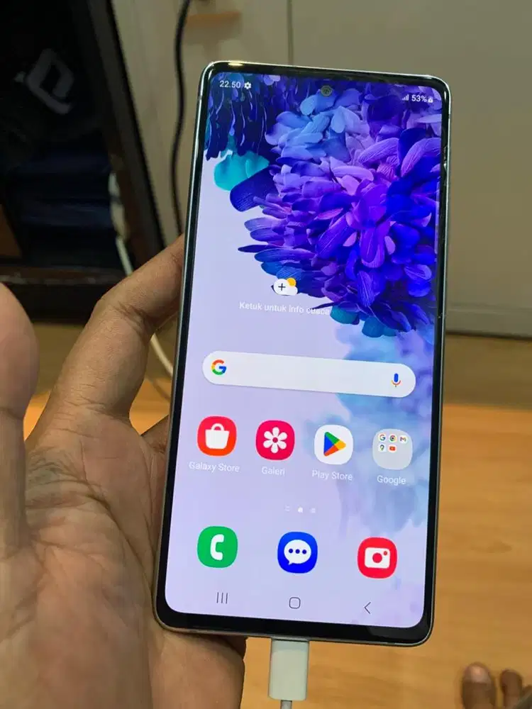 Samsung S20 fe 8/256 hp ajah