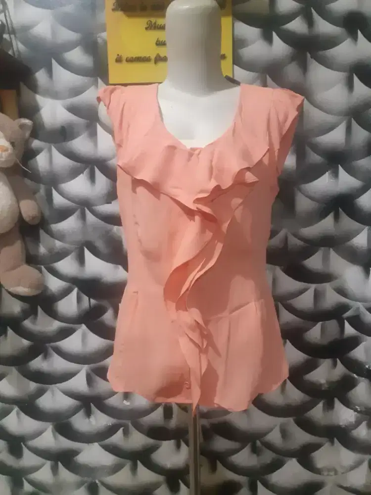 Banila.B Blouse kutung/vest sifon wanita preloved tjap karoeng