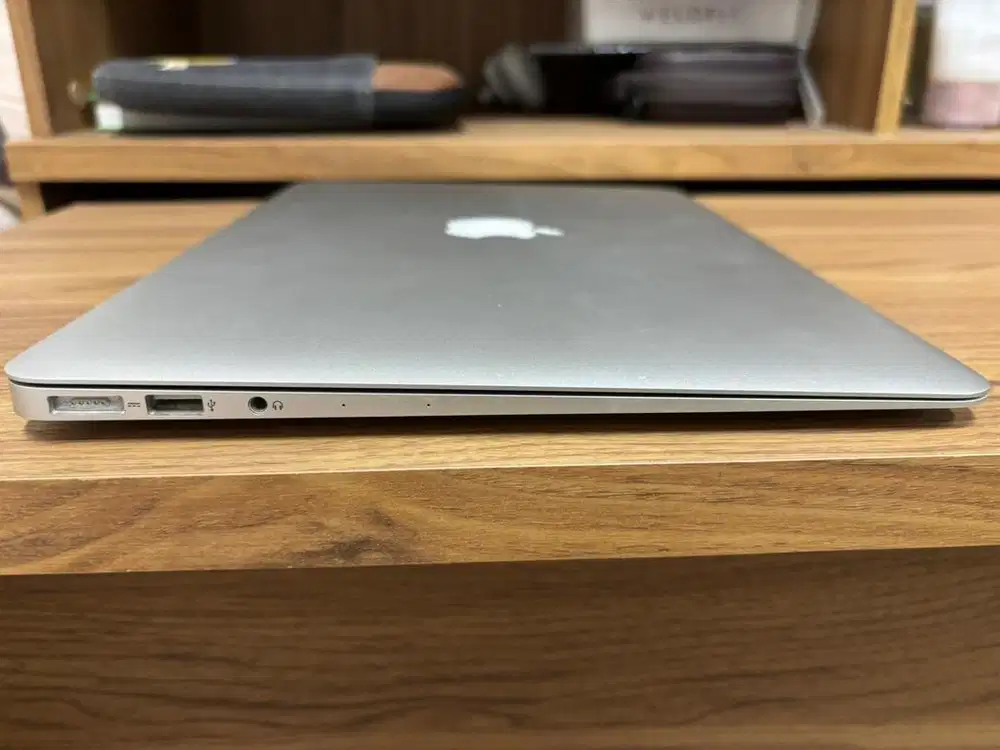 Laptop Macbook Air 2017 i5 128GB