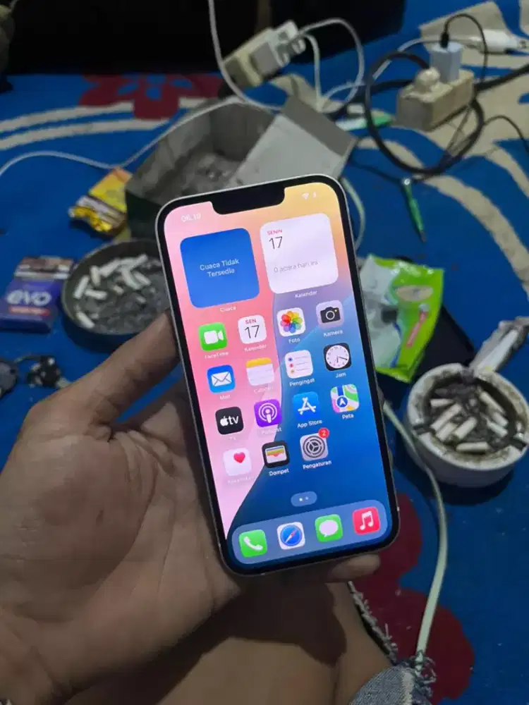 iPhone 14 128gb starlight