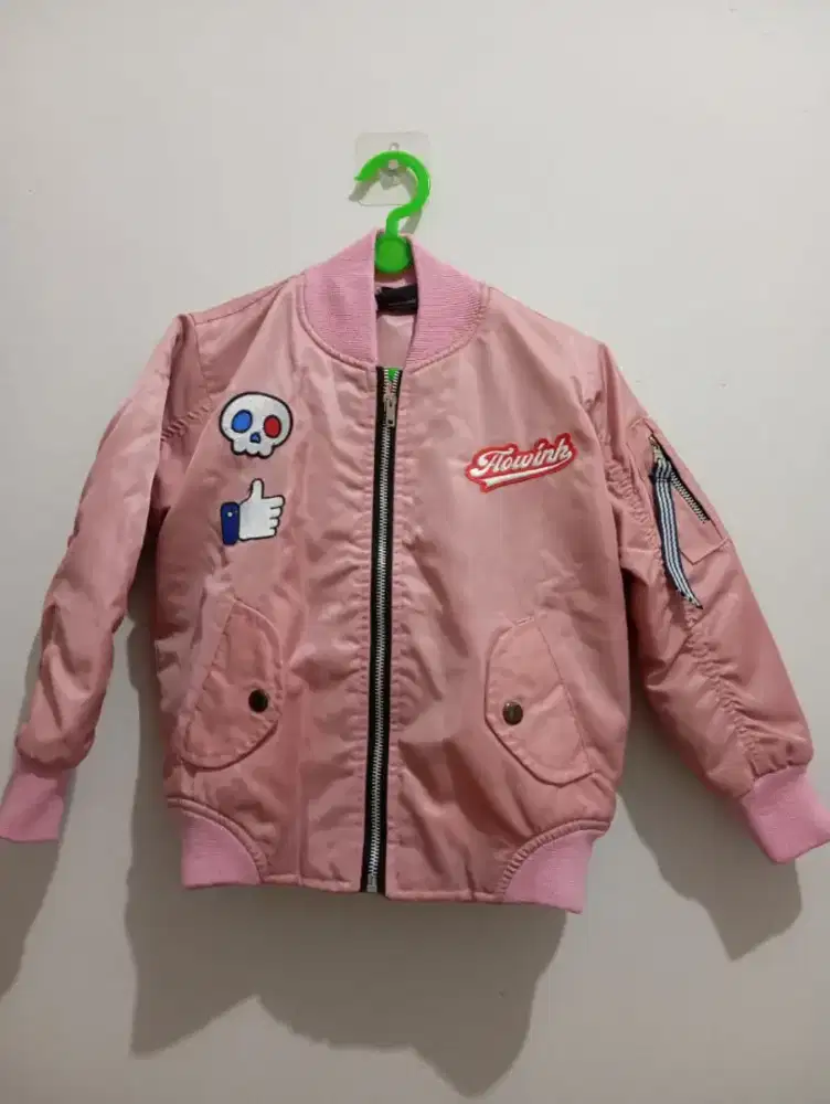 Preloved Jaket Bomber Anak Usia 5-8 tahun