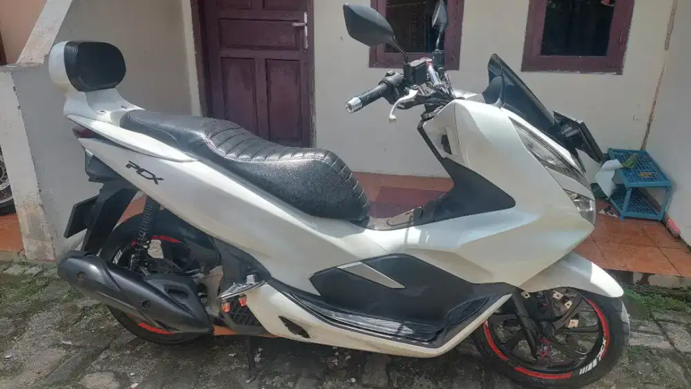 Dijual PCX 150 CC Plus Sandaran