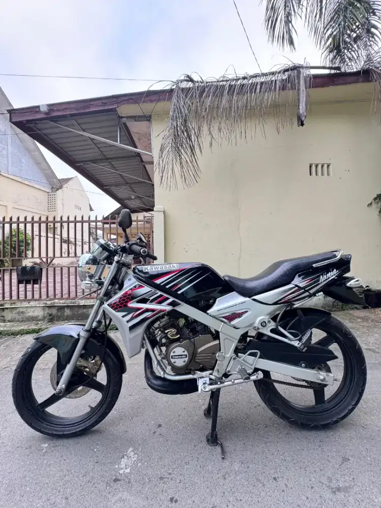 Kawasaki Ninja M up R 2008