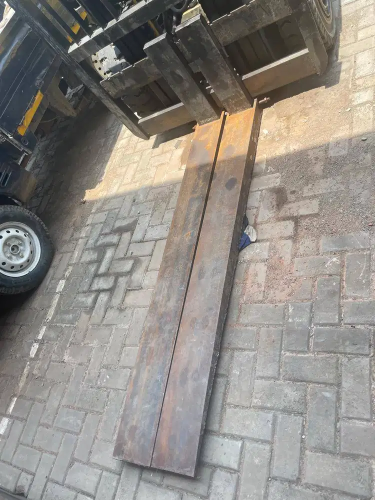 jual sepatu alas garpu fork forklip bekas tambahan panjang 2meter