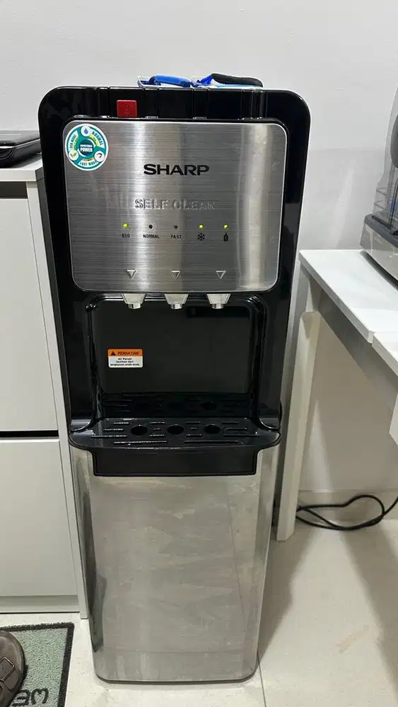 Dispenser sharp swd 83 ehl sl