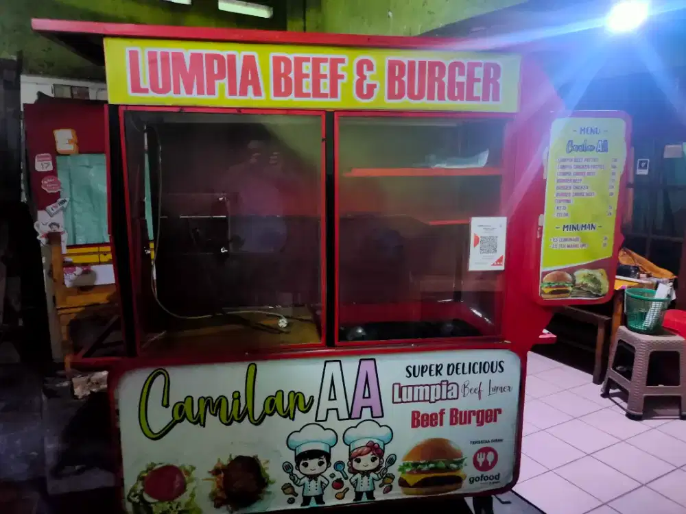 Di jual gerobak dorong besi