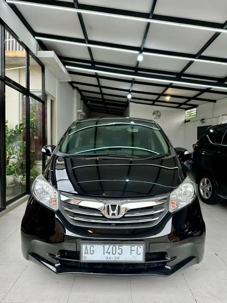 Honda Freed E PSD 2012