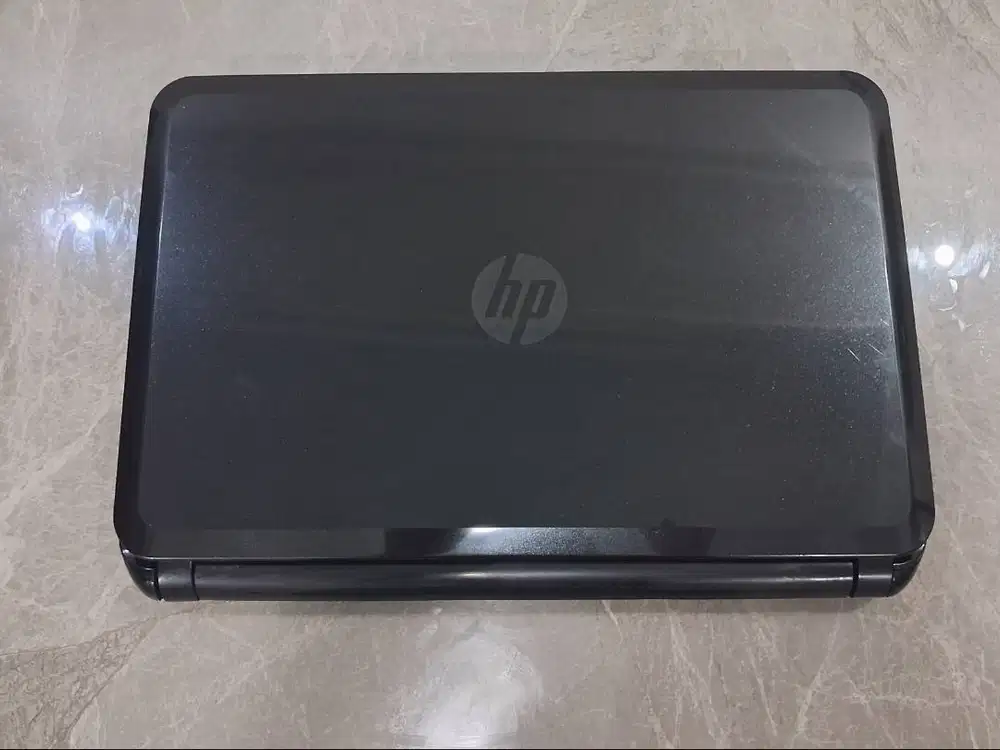 Laptop MULUS i3 2.4GHz Ram 6GB +Bonus 2GB HP 14 BerGransi Toko FISIK