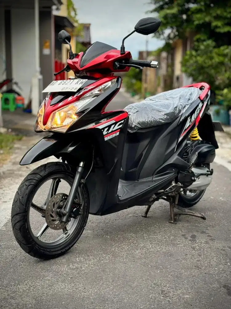 Honda VARIO 125 CBS SIMPLE MODIS