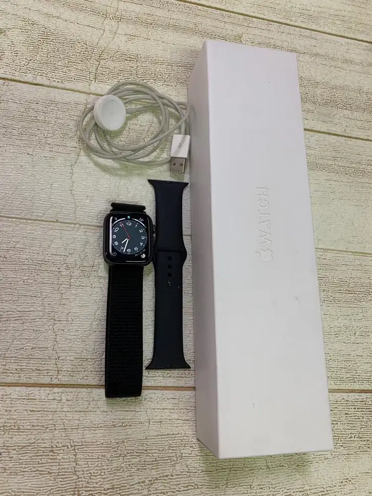 Apple Watch Series5 44mm Black