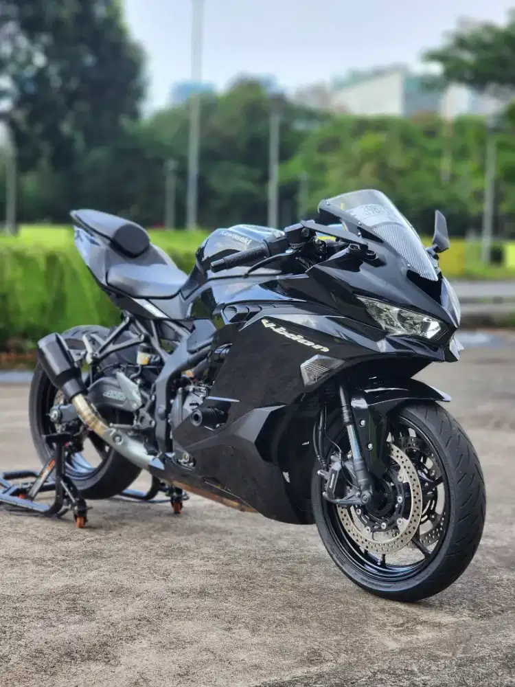 Kawasaki ZX25R NON ABS KM 1000
