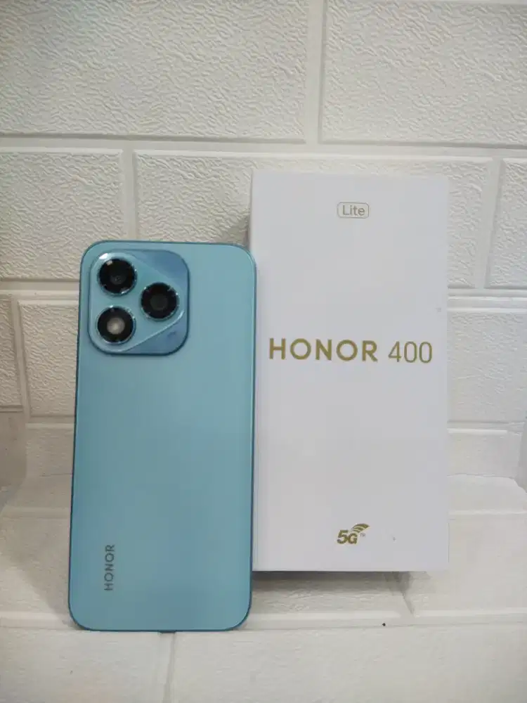 Honor 400 lite 5G 8/256 grs 10/2026 super like new