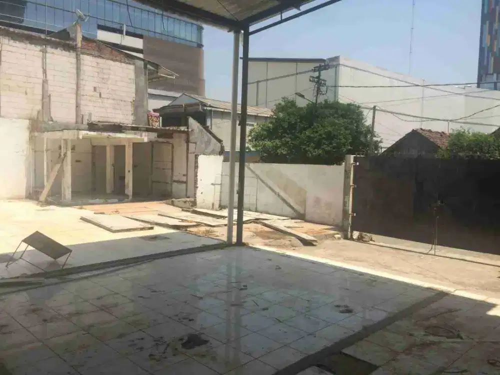 SEWA CCK UTK KANTOR MESS KARYAWAN GUDANG JL PUTAT GEDE BELAKANG VAZA HOTEL SURABAYA