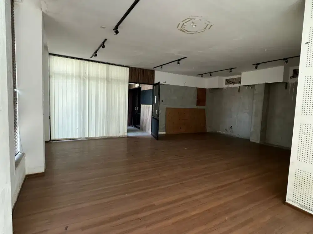 TEMPAT USAHA JL RAYA RUNGKUT INDUSTRI KIDUL SUPER STRATEGIS