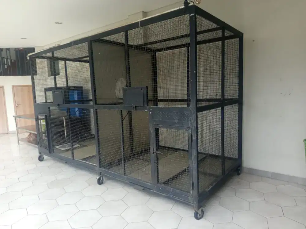 Kandang Burung (dua ruang kandang)