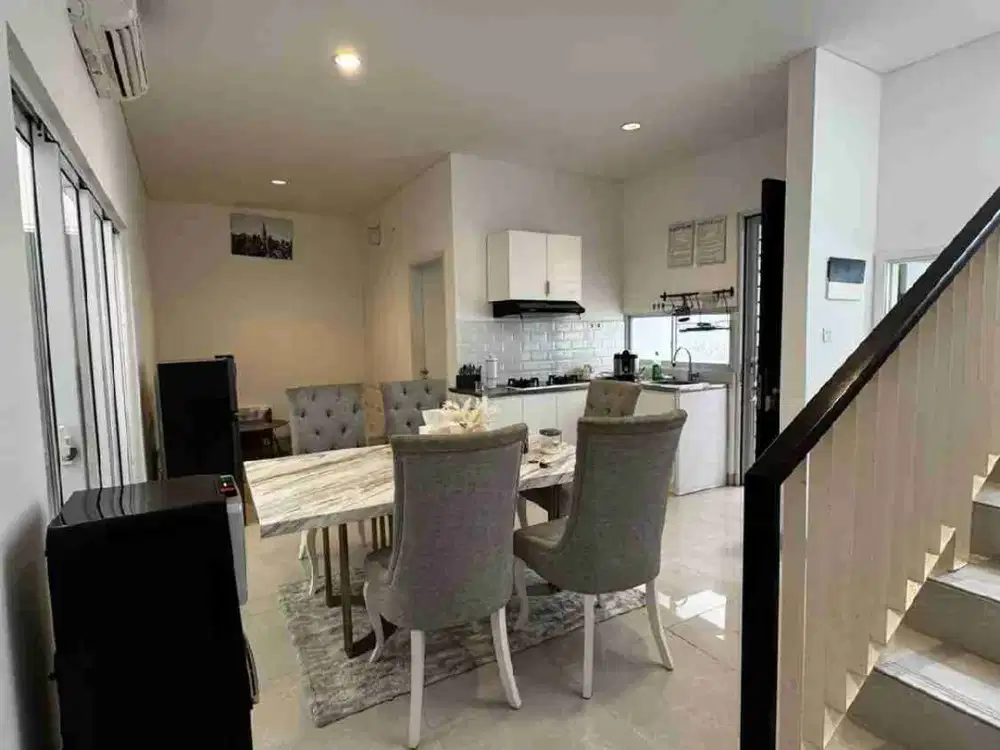 Dijual Rugi Rumah 2 lt uk 8 x 12 Riviera Cove Metland Puri