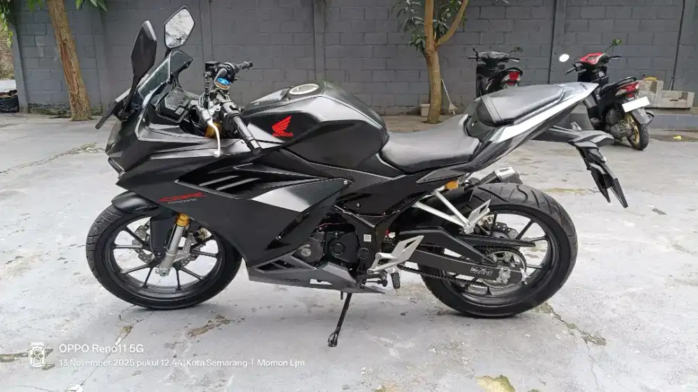 Honda New CBR 150 R 2021 Istimewa